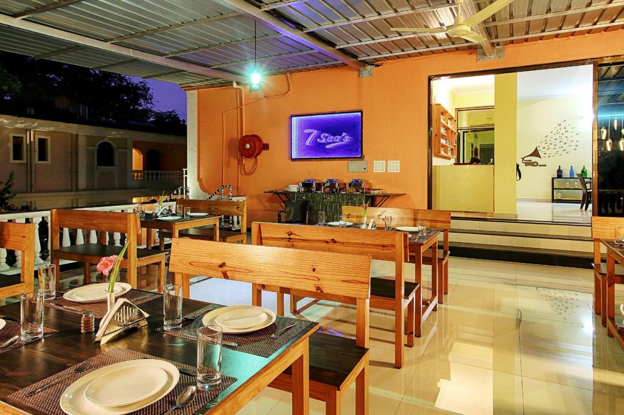 Hotel 7 Seas Vagator Exterior photo