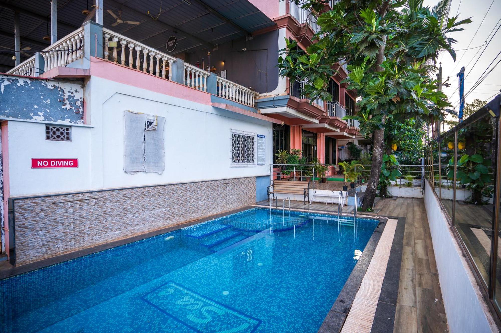Hotel 7 Seas Vagator Exterior photo